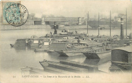SAINT DENIS - La Seine Et La Passerelle De La Briche, Un Remorqueur. - Tugboats