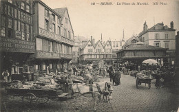 Reims * La Place Du Marché * Foire Marchands * Attelage * Commerces Magasins - Reims