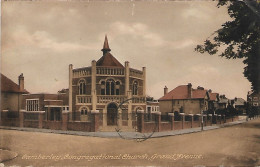 CAMBERLEY - Congregational Church - Grand Avenue - Surrey