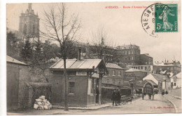 AVESNES SUR HELPE (59) - ROUTE D'AVESNELLES - VOITURE A CHIEN - BUREAU DE L'OCTROI - ATTELAGE - Avesnes Sur Helpe