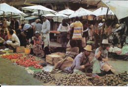 Cpsm Marché De Tananarive, Madagascar, Le Zoma Des Légumes - Marchés