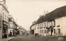 Sancoins * La Rue Maurice Lucas * Hôtel JOSEPH * Commerces Magasins - Sancoins