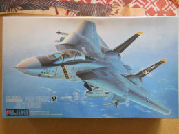 Maquette De Chasseur Grumman F-14A Tomcat Au 1/72 - Fabrication Japonaise - Complet - Vliegtuigen