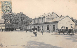 Provins           77            Extérieur De La Gare   N° 25         (voir Scan) - Provins