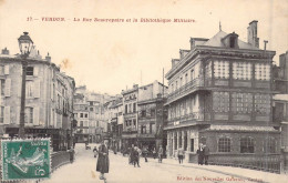 FRANCE - 55 - Verdun - La Rue Beaurepaire Et La Bibliothéque Militaire - Animée - Carte Postale Ancienne - Verdun