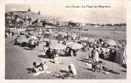 FRANCE - 06 - Cannes - La Plage - Vacances - Mer - Les Baigneurs - Carte Postale Ancienne - Cannes