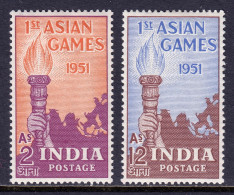 India - Scott #233-234 - MH - SCV $17 - Unused Stamps