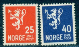 1946 Norwegian Heraldic Lion With Battle Ax,Norway,Mi.319,MNH - Timbres