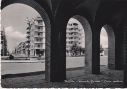 MOLFETTA  PIAZZALE STAZIONE  CORSO UMBERTO VG  1958 - Molfetta