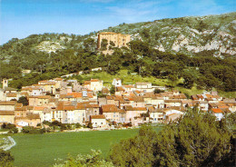 13 - Meyrargues - Le Vieux Village Et Son Château Du XVIIe Siècle - Meyrargues