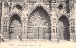FRANCE - 80 - AMIENS - La Cathédrale - Le Portail - LL - Carte Postale Ancienne - Amiens