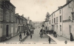 Bar Sur Aube * La Rue De La Gare * Hôtel ST NICOLAS * Villageois - Bar-sur-Aube