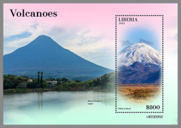 LIBERIA 2022 MNH Volcanoes Vulkane Volcans S/S II - OFFICIAL ISSUE - DHQ2312 - Volcans