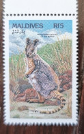 MALDIVES Kangourou, Kangourous, Marsupiaux. 1 Valeur Dentélée ** MNH - Andere & Zonder Classificatie