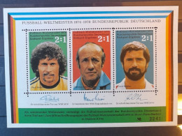 ARGENTINA 1978 ARGENTINE MNH** ALLEMAGNE DEUTSCHLAND 1974 FOOTBALL FUSSBALL SOCCER CALCIO VOETBAL FOOT FUTEBOL FUTBOL - 1978 – Argentine
