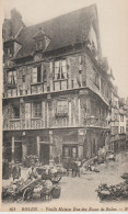 (76) ROUEN . Vieille Maison Rue Des Eaux De Robec ( Marchands Des 4 Saisons) - Rouen