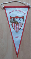 Sevilla FC Spain Football Club Soccer Club Fussball Calcio Futbol Futebol PENNANT, SPORTS FLAG ZS 2/22 - Habillement, Souvenirs & Autres