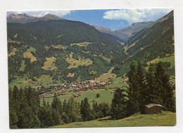 AK 124445 SWITZERLAND - Klosters-Dorf Mit Madrisa-Bahn Und Schlappen - Klosters