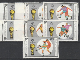 Mongolia  - Calcio Italia 90° -  7 Val. + BF. ** MNH - 1990 – Italie