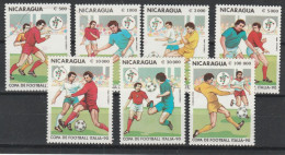 Nicaragua - Calcio Italia 90° -  7 Val. + BF.  ** MNH - 1990 – Italie