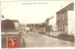 Gargenville Rue De La Gare - Gargenville