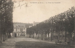 Taverny * La Place De Vaucelles * La Fontaine - Taverny