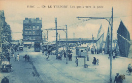 Le Tréport * Les Quais Vers La Jetée * Tram Tramway - Le Treport