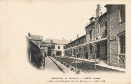 Albert * Notre Dame De Brebières * L'abri De Notre Dame , 42 Rue De Boulan * Hospitalité - Albert