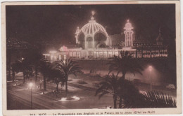 Nice La Promenade Des Anglais Et Le Palais De La Jetée Effet De Nuit - Nice Bij Nacht