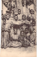 CONGO - Mission Des Soeurs De Notre Dame - Groupe Travaillant La Vannerie - Edit Henry Georges - Carte Postale Ancienne - Autres & Non Classés