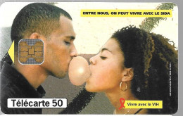 CARTE-PUBLIC-F 932-OB2-50U-11/98-VIVRE Avec Le SIDA- V¨° DN° Gras D8B402272-Diffusion Exclus DOM-Utilisé-TBE-Reste28U - 1998