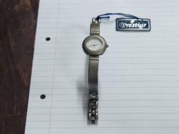 WATCH HAND-PRESTIGE-QUARTZ-Silvered-works On A Battery-(15)-(190₪)-NEW Watch - Watches: Bracket
