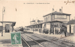 60-CHANTILLY- LES QUAIS DE LA GARE - Chantilly