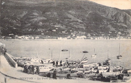 FRANCE - 06 - MENTON - Le Port Et Vue Sur Cararan - Carte Postale Ancienne - Menton