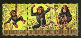 Guinea 1977 Chimpanzee Monkey Wild Life Animal Fauna Se-tenant Sc C140 MNH # 4128 - Chimpansees