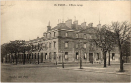 CPA PARIS 13e Ecole Arago Ed. Gondry (1248127) - Arrondissement: 13