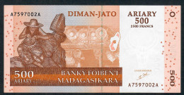 MADAGASCAR P88a 500 ARIARY = 25000 FRANCS 2004 #A/A FIRST PREFIX/FIRST SUFFIX Sign.5   AU Central Vertical Fold - Madagascar