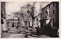 SOLLIES PONT - PLACE SAINT JEAN BAPTISTE - Sollies Pont