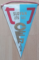 HK Slovan Gelnica Slovakia Ice Hockey Club  PENNANT, SPORTS FLAG ZS 2/19 - Invierno