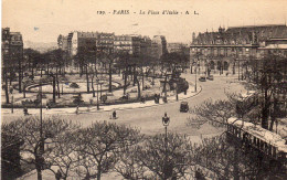 PARIS - Place D'Italie - Arrondissement: 13