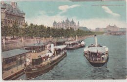 LONDON - THAMES EMBANKMENT - River Thames