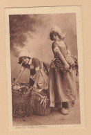 XA1344 JEUNE FILLE  FILLETTE , ENFANT, GIRL , FAMOUS GRETE REINWALD & SISTER HANNI BASKET WITH VEGETABLES - Portraits