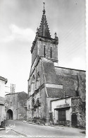 PONT L'ABBE D'ARNOULT - ( 17 ) -  Façade De L'église ( C .P .S .M - PT -FT ) - Pont-l'Abbé-d'Arnoult