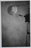 CPA - Carte-Photo - ECOLE De PARACHUTISTE D'ISTRES - SAUT D'ELEVE - TBE - Parachutisme