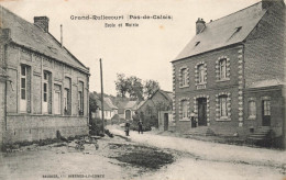 Grand Rullecourt * école Et Mairie Du Village * Villageois - Andere & Zonder Classificatie