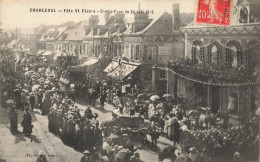 Charleval * La Fête St Fiacre * Le Cortège Fleuri Du 24 Août 1913 * Défilé Dans La Rue Carnaval - Autres & Non Classés