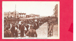 Cpa 17-Ile De, Embarquement De Forçats, Saint-Martin De Ré, Prison, Dos Vierge, Militaire - Bagne & Bagnards