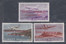 Turquie P. A. N° 22 / 24 X Congrès Industriel D'Ankara, Les 3 Valeurs Trace De Charnière Sinon TB - Poste Aérienne