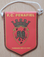 FC Penafiel Portugal Football Soccer Club Fussball Calcio Futbol Futebol PENNANT, SPORTS FLAG ZS 3/2 - Habillement, Souvenirs & Autres