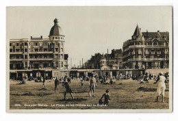 Koksijde -Bad   *  La Plage Et Les Hotels Sur La Digue - Koksijde